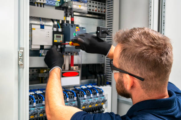 Professional Electrician in Fairfax, MN